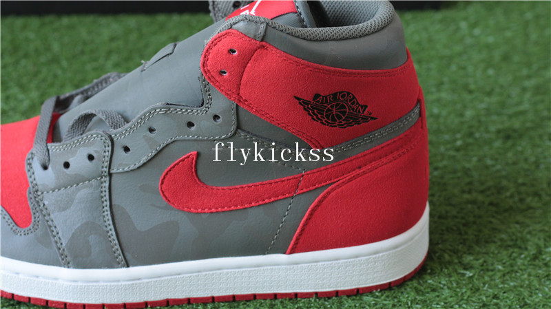 Air Jordan 1 Retro High Camo In River Rock